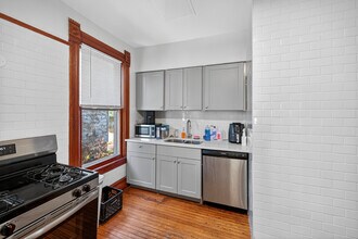 1112 Garnett Pl in Evanston, IL - Building Photo - Building Photo