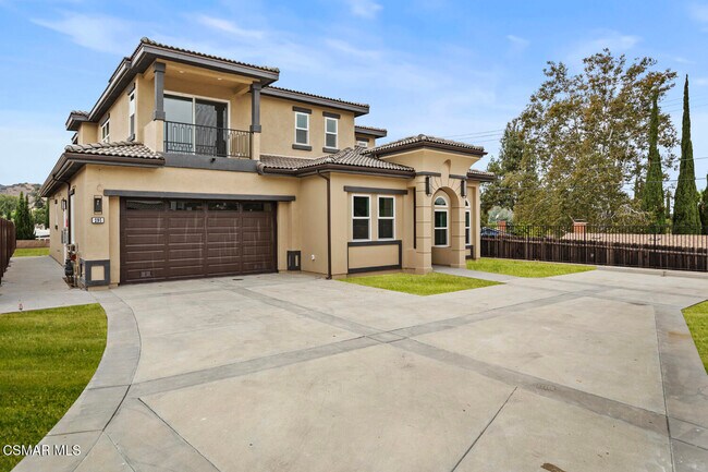 295 Toyon Ct in Thousand Oaks, CA - Building Photo - Building Photo