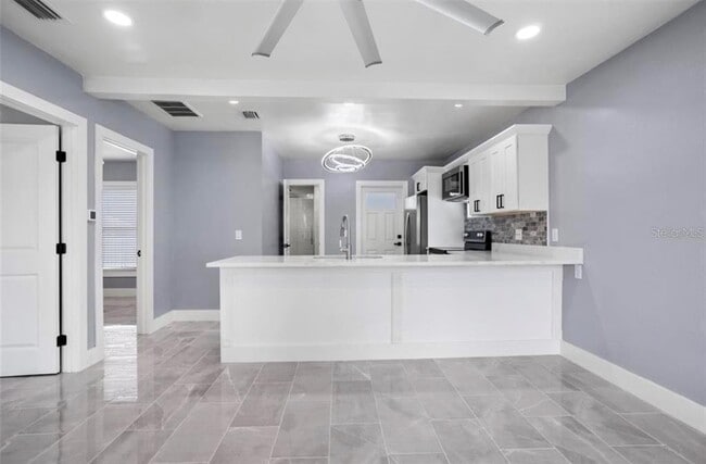 8907 N Blvd in Tampa, FL - Building Photo - Building Photo