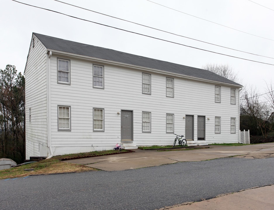 Ridge View Manor Apartments in Cumming, GA - Foto de edificio