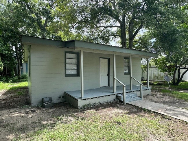 property at 105 Everett St