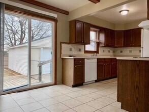 3204 Abington Dr NW in Grand Rapids, MI - Building Photo - Building Photo