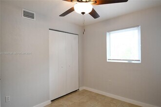 1398 NW 61st St in Miami, FL - Building Photo - Building Photo