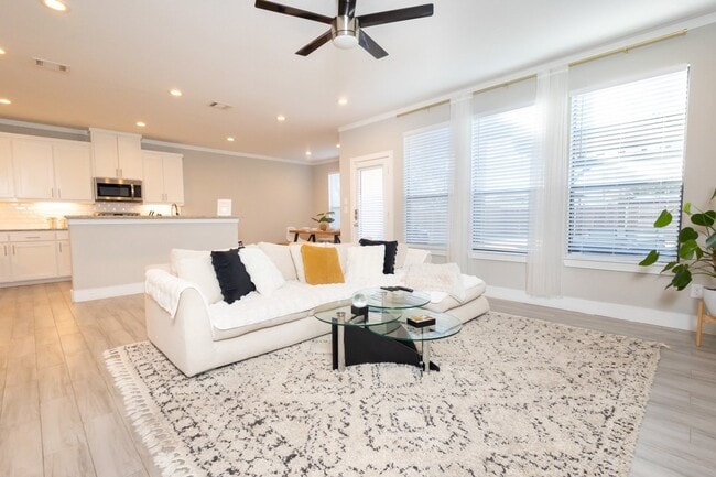 4001 Abilene St in Dallas, TX - Building Photo - Building Photo