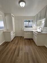 3511 W 147th St in Hawthorne, CA - Building Photo - Building Photo