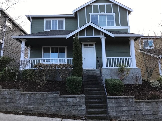 property at 2441 NE Ivy Way