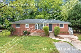 2078 Olive Springs Rd SE in Marietta, GA - Building Photo