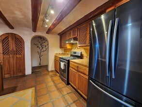 1703A Jay St in Santa Fe, NM - Building Photo - Building Photo