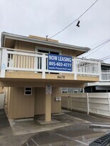 6679 Del Playa Dr in Isla Vista, CA - Building Photo
