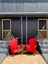 5646 Aldama St in Los Angeles, CA - Building Photo