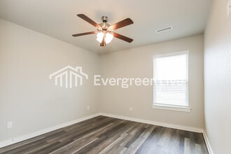 428 N Wyandotte St in Farmington, AR - Building Photo - Building Photo