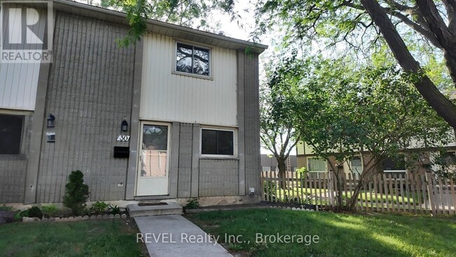 property at 25-25 Linfield Dr