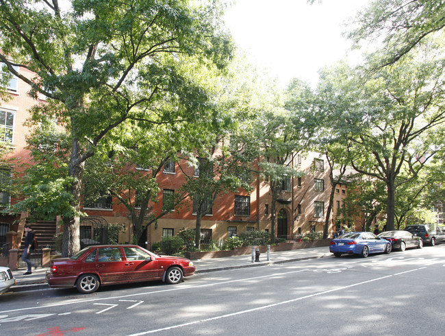 Lafayette Court Apartments in Brooklyn, NY - Foto de edificio - Building Photo