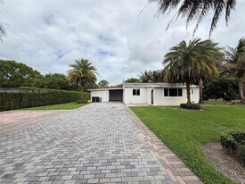 5488 Fearnley Rd in Greenacres, FL - Building Photo