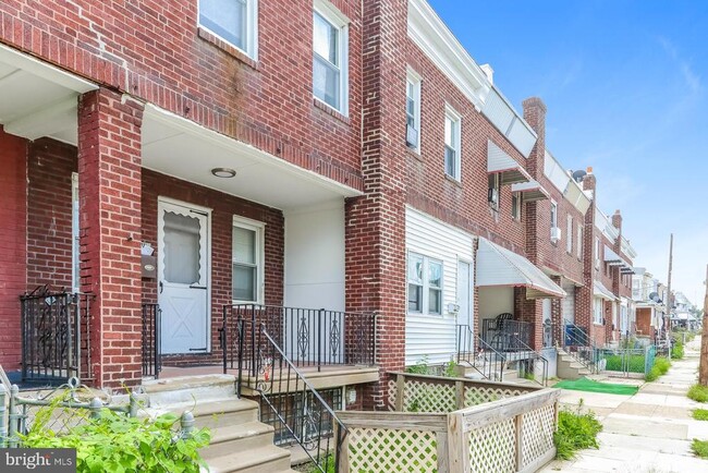 5117 Hawthorne St in Philadelphia, PA - Building Photo - Building Photo
