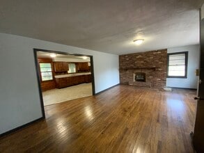 202 Grace St in Danville, IL - Building Photo - Building Photo