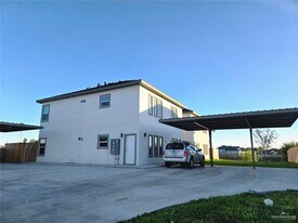 16 Israel N Ln in Alton, TX - Building Photo