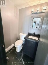 2135 Dufferin St in Toronto, ON - Building Photo - Building Photo