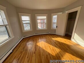 1 Kingsley Terrace in Lynn, MA - Foto de edificio - Building Photo