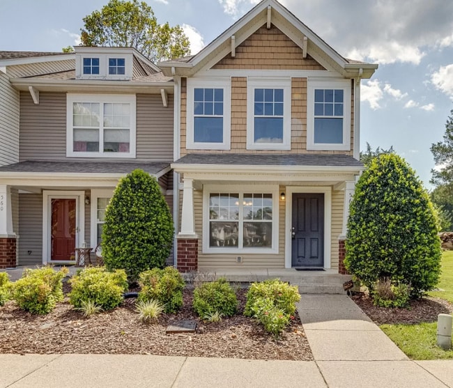 562 Flintlock Ct in Nashville, TN - Building Photo - Building Photo