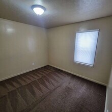 802 Waldemere Ave in Indianapolis, IN - Building Photo - Building Photo