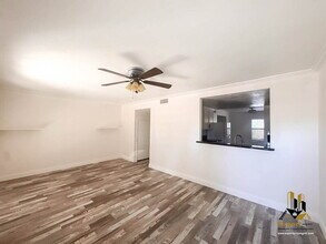 3605 Larchmont Square Ln in Sacramento, CA - Building Photo - Building Photo
