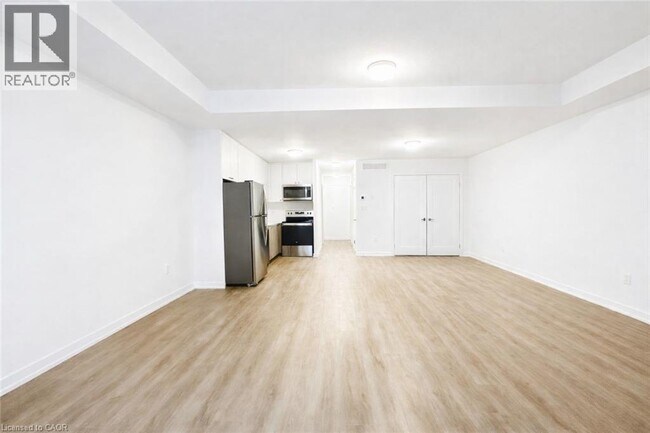 40 Palace St in Kitchener, ON - Building Photo - Building Photo