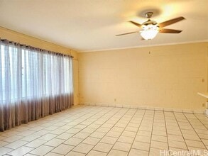 94-1041-1041 Lumikula St in Waipahu, HI - Building Photo - Building Photo