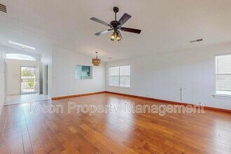 11512 Jewel Cave Rd SE in Albuquerque, NM - Building Photo - Building Photo