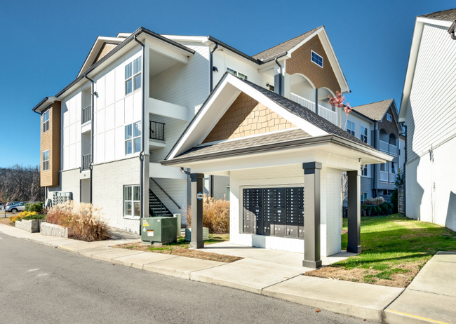 934 Governors Ct in Nashville, TN - Foto de edificio - Building Photo