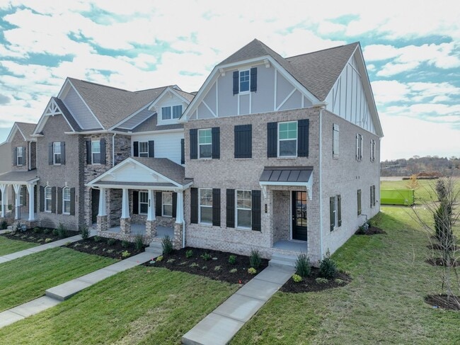 730 Hahn Ct in Lebanon, TN - Building Photo - Building Photo