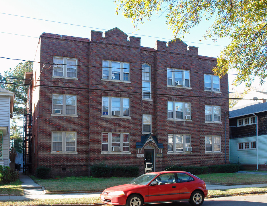 The Staylor Apartment in Norfolk, VA - Building Photo