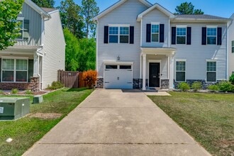 330 Gracemount Ln in Columbia, SC - Building Photo - Building Photo