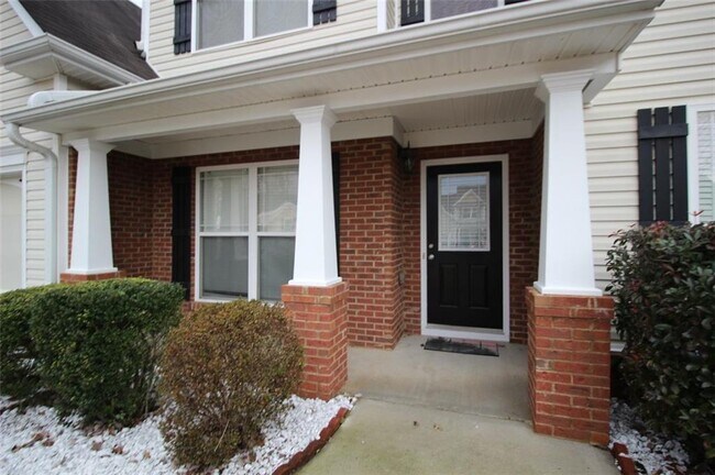 5670 Winter Bluff Way NE in Sugar Hill, GA - Building Photo - Building Photo