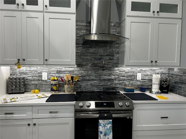 186 Fairway Rd, Unit 235 in Rotonda West, FL - Building Photo - Building Photo
