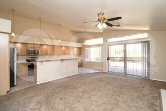 6564 E Menlo St in Mesa, AZ - Building Photo - Building Photo