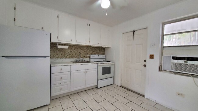 701 124th Street Gulf in Marathon, FL - Foto de edificio - Building Photo