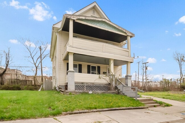 property at 1141 E 148th St