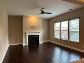 109 Grayfox Dr in Mooresville, NC - Building Photo - Building Photo