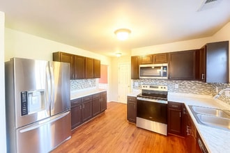 4831 Stowe Derby Dr in Charlotte, NC - Foto de edificio - Building Photo