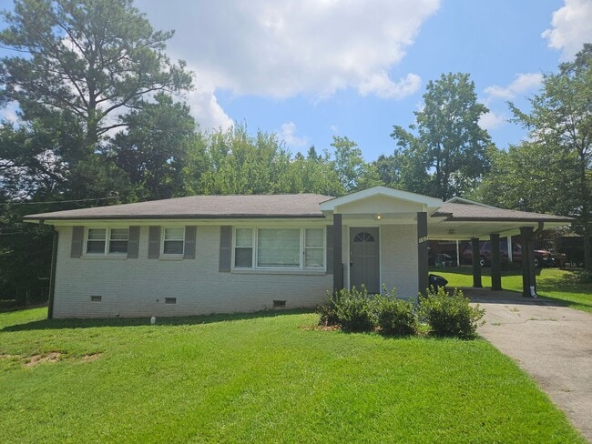 property at 107 Gladstone Dr SW