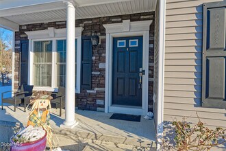 1 Haywood Ln in Rensselaer, NY - Building Photo - Building Photo