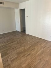 11827 Beverly Blvd in Whittier, CA - Building Photo - Building Photo