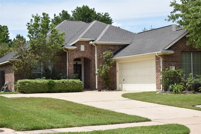 property at 26422 Meadow Dawn Ln