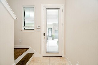 70 N Hutcheson St in Houston, TX - Building Photo - Building Photo