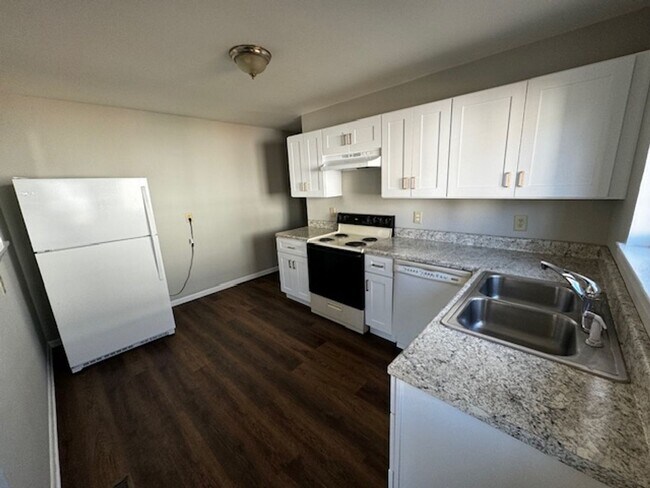 1755 Carolina Ave NE-Unit -1755 Carolina Ave NE # 2 in Cleveland, TN - Building Photo - Building Photo