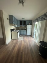 425 Hebner St in Jamestown, NY - Building Photo