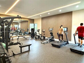 1266 S Military Trail in Deerfield Beach, FL - Foto de edificio - Building Photo