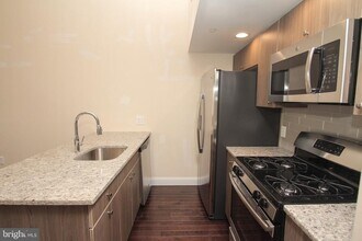 1218 S 8th St in Philadelphia, PA - Building Photo - Building Photo