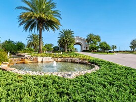 6036 Cessna Run in Bradenton, FL - Foto de edificio - Building Photo